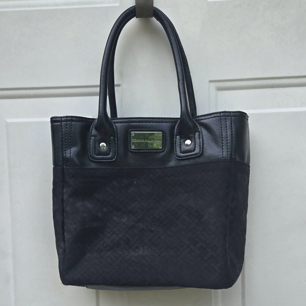 Tommy Hilfiger Small Tote